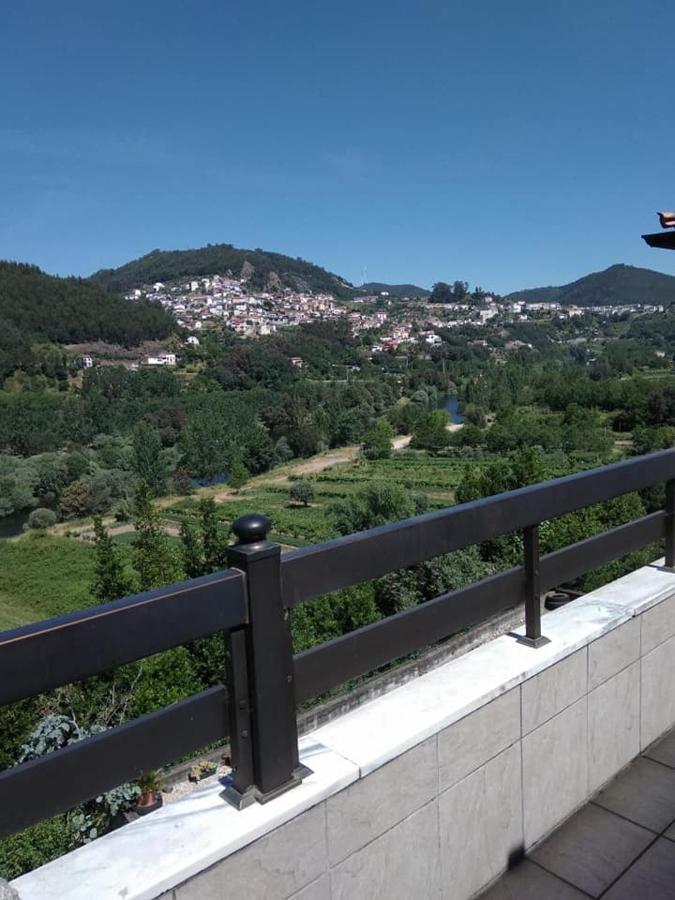 Moradia Lili Villa Ronqueira Dış mekan fotoğraf